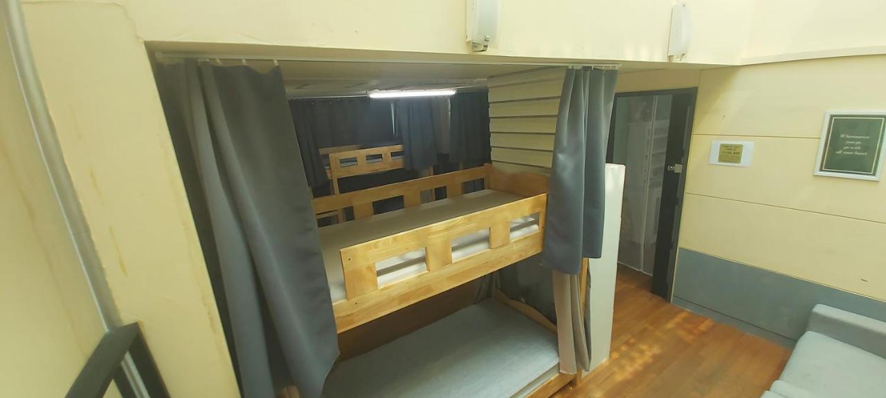 Buzz Guesthouse Hostel โซล ภายนอก รูปภาพ