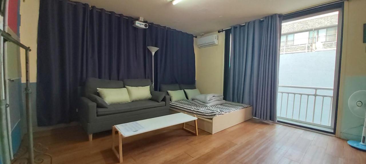 Buzz Guesthouse Hostel โซล ภายนอก รูปภาพ